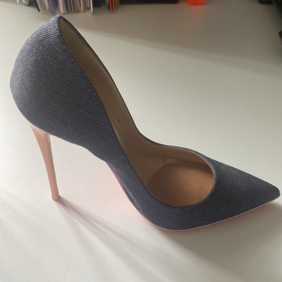 Christian Louboutin - Picture 3 of 3